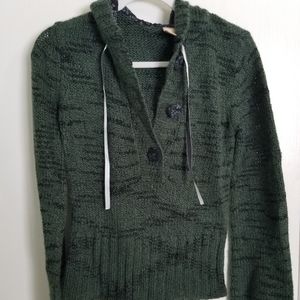BKE Forest green sweater